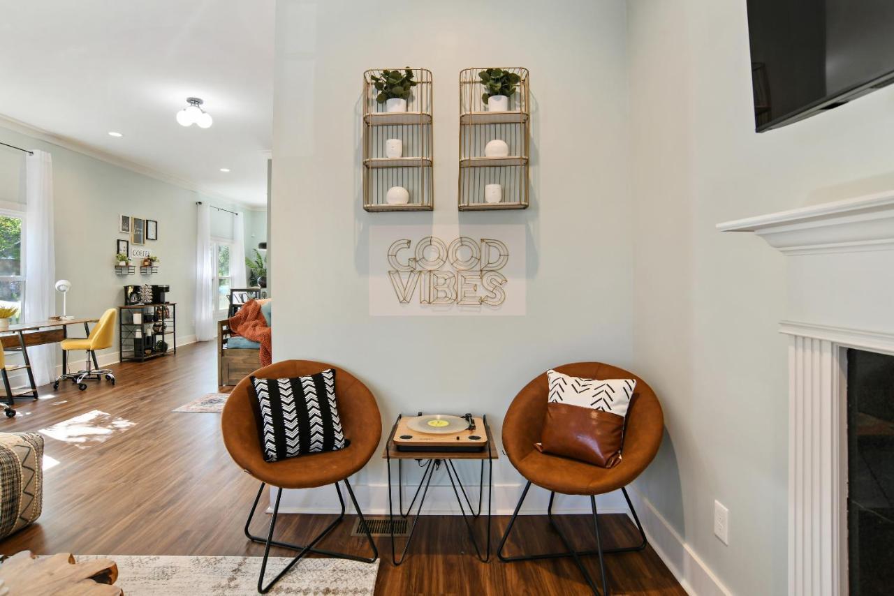 Sun Lit Modern Home With Good Vibes And Lots Of Coffee - Designedbydom Atlanta Dış mekan fotoğraf