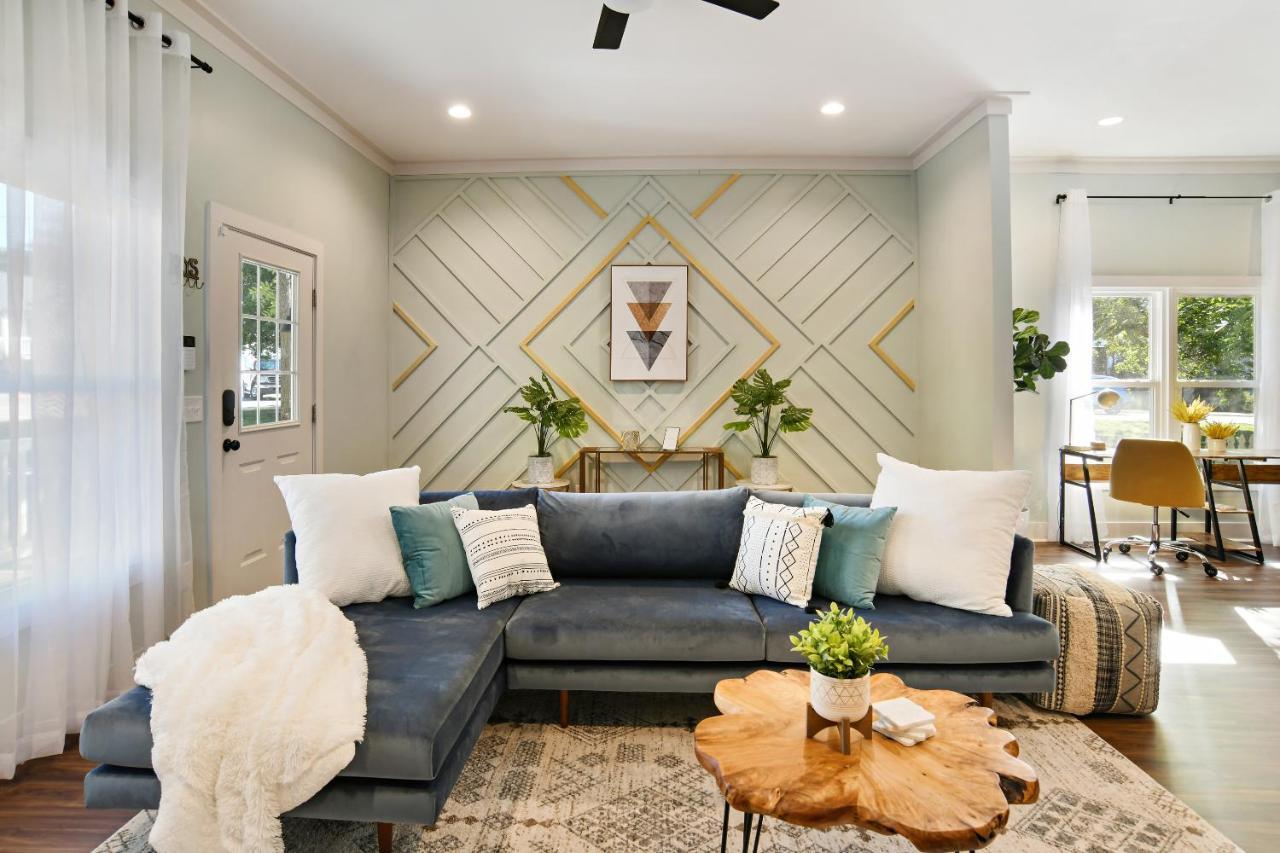 Sun Lit Modern Home With Good Vibes And Lots Of Coffee - Designedbydom Atlanta Dış mekan fotoğraf
